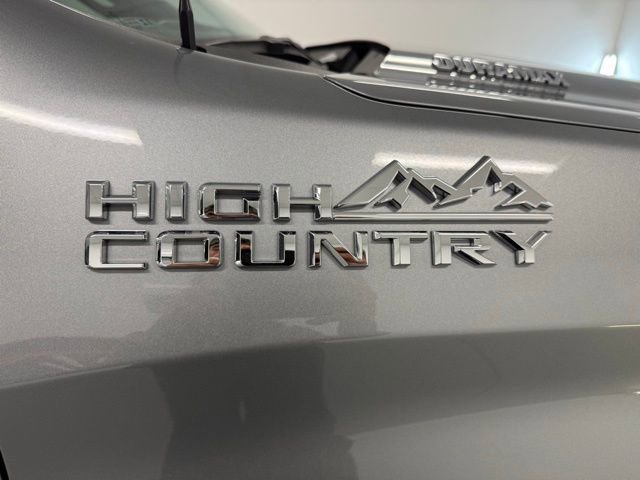Used 2024 Chevrolet Silverado 1500 High Country w/ Technology Package image 4