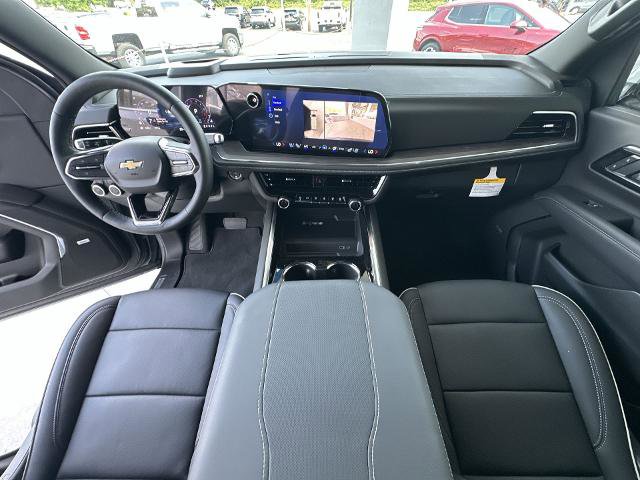 New 2025 Chevrolet Suburban Premier image 55