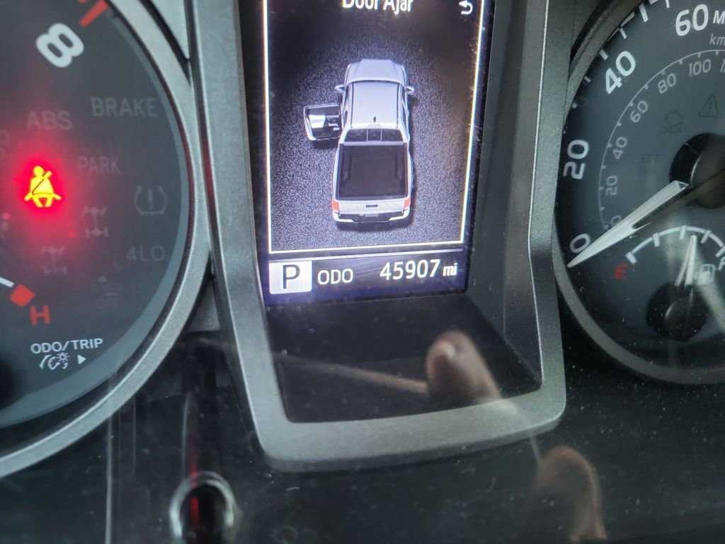 Used 2023 Toyota Tacoma TRD Off-Road w/ Technology Package image 33