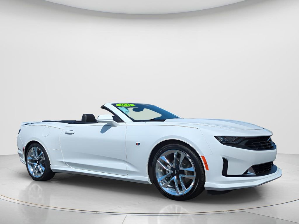 Used 2021 Chevrolet Camaro LT w/ LPO, Ground Effects Package image 3