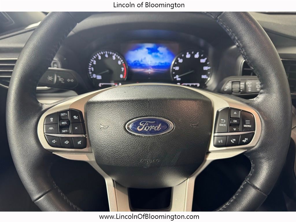 Used 2023 Ford Explorer XLT w/ Equipment Group 202A image 30