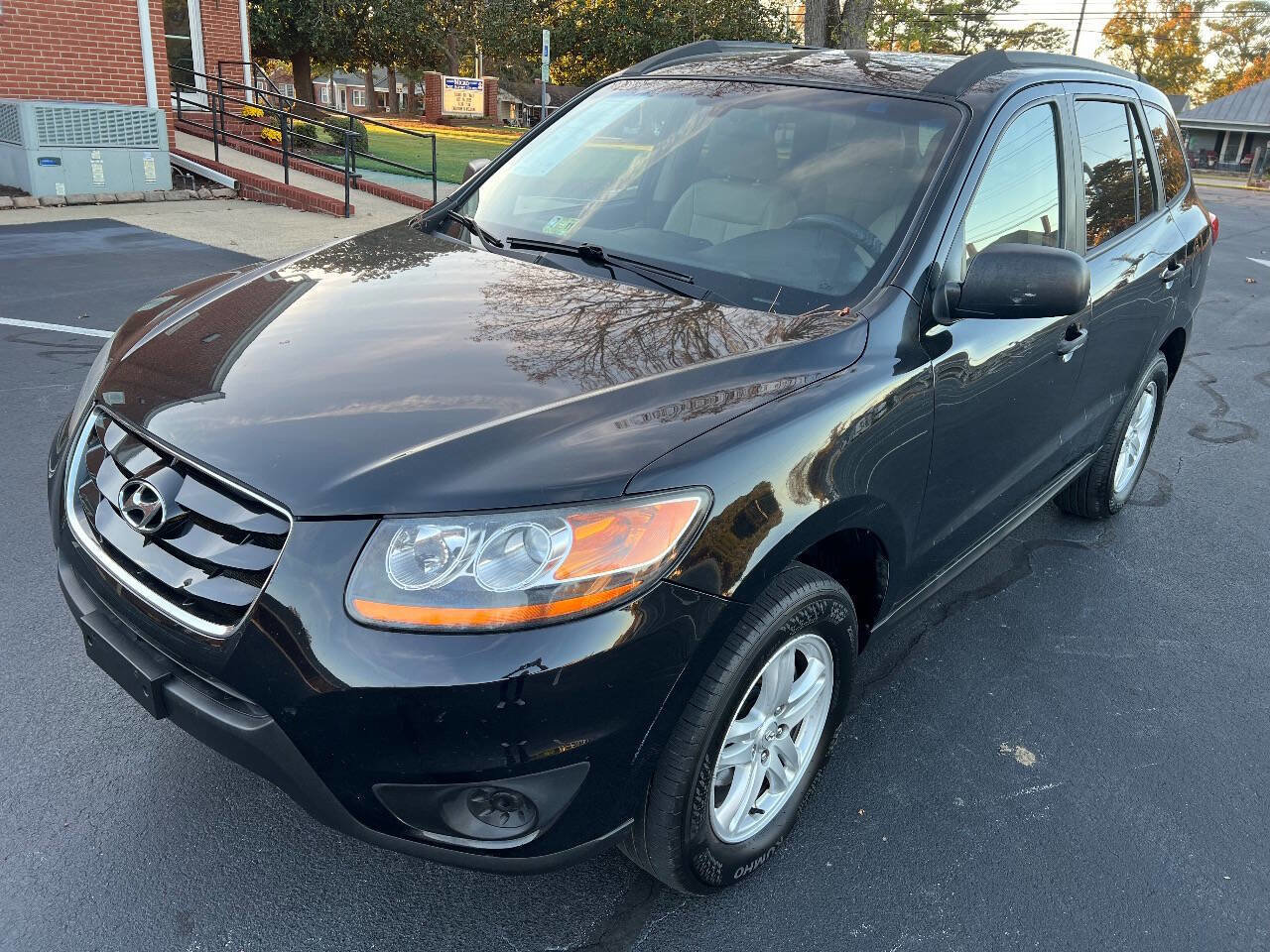 Used 2010 Hyundai Santa Fe GLS
