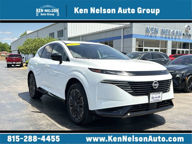 Used 2025 Nissan Murano Platinum w/ Cargo Package AWD/4WD image 1