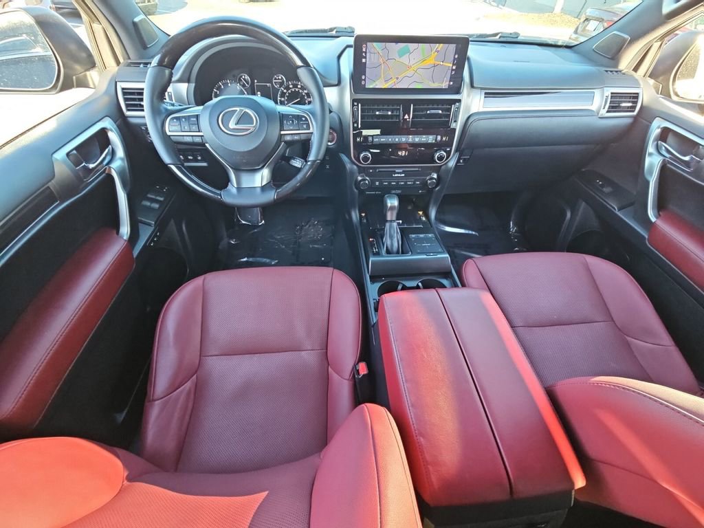Used 2023 Lexus GX 460 Premium w/ Premium Plus Package image 14