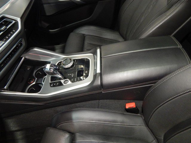 Used 2021 BMW X6 xDrive40i image 21