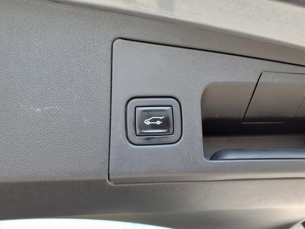 Used 2021 Cadillac XT5 Premium Luxury image 26