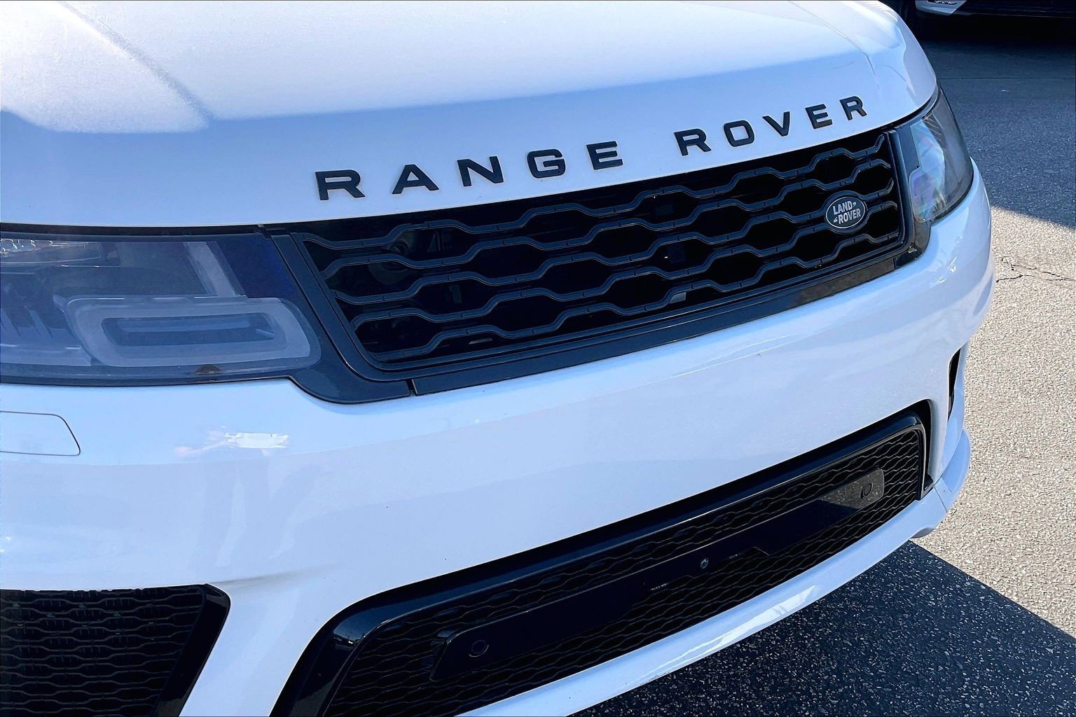 Used 2021 Land Rover Range Rover Sport HST AWD/4WD image 30