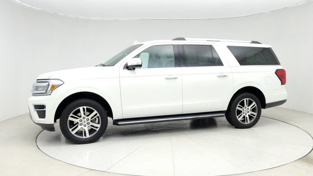 Used 2022 Ford Expedition Max Limited image 8