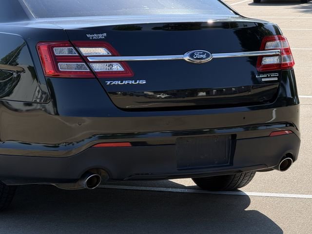 Used 2015 Ford Taurus Limited FWD image 6