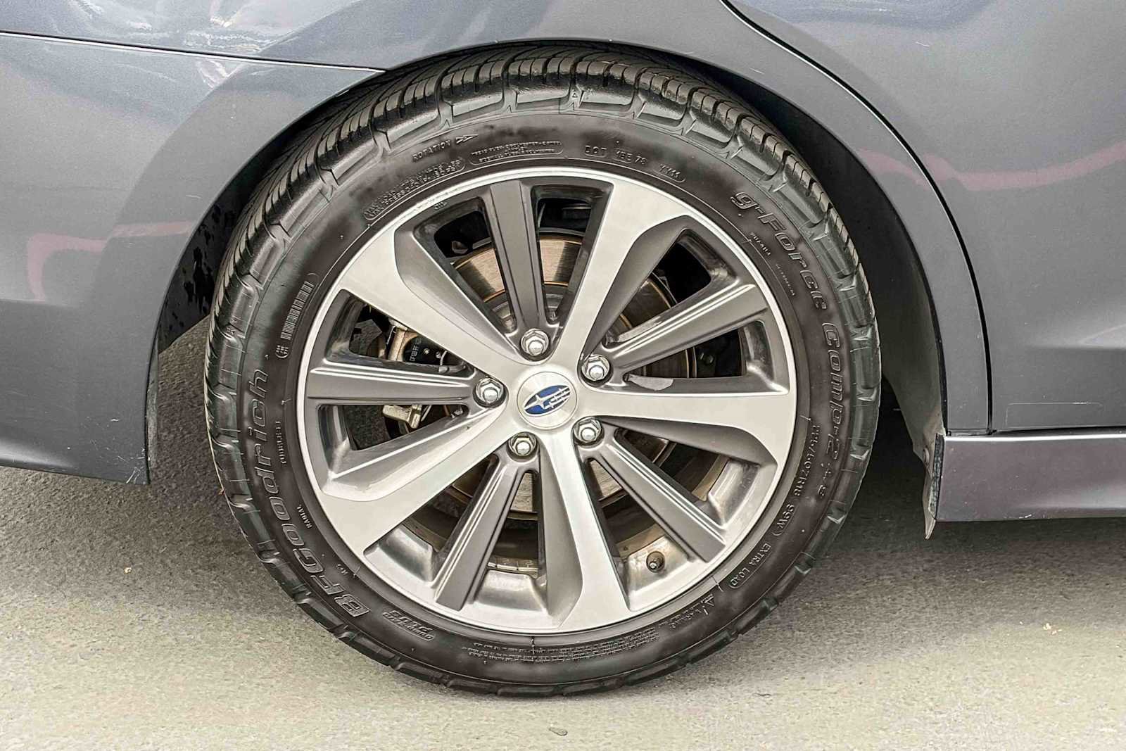 Used 2017 Subaru Legacy 2.5i Limited image 10