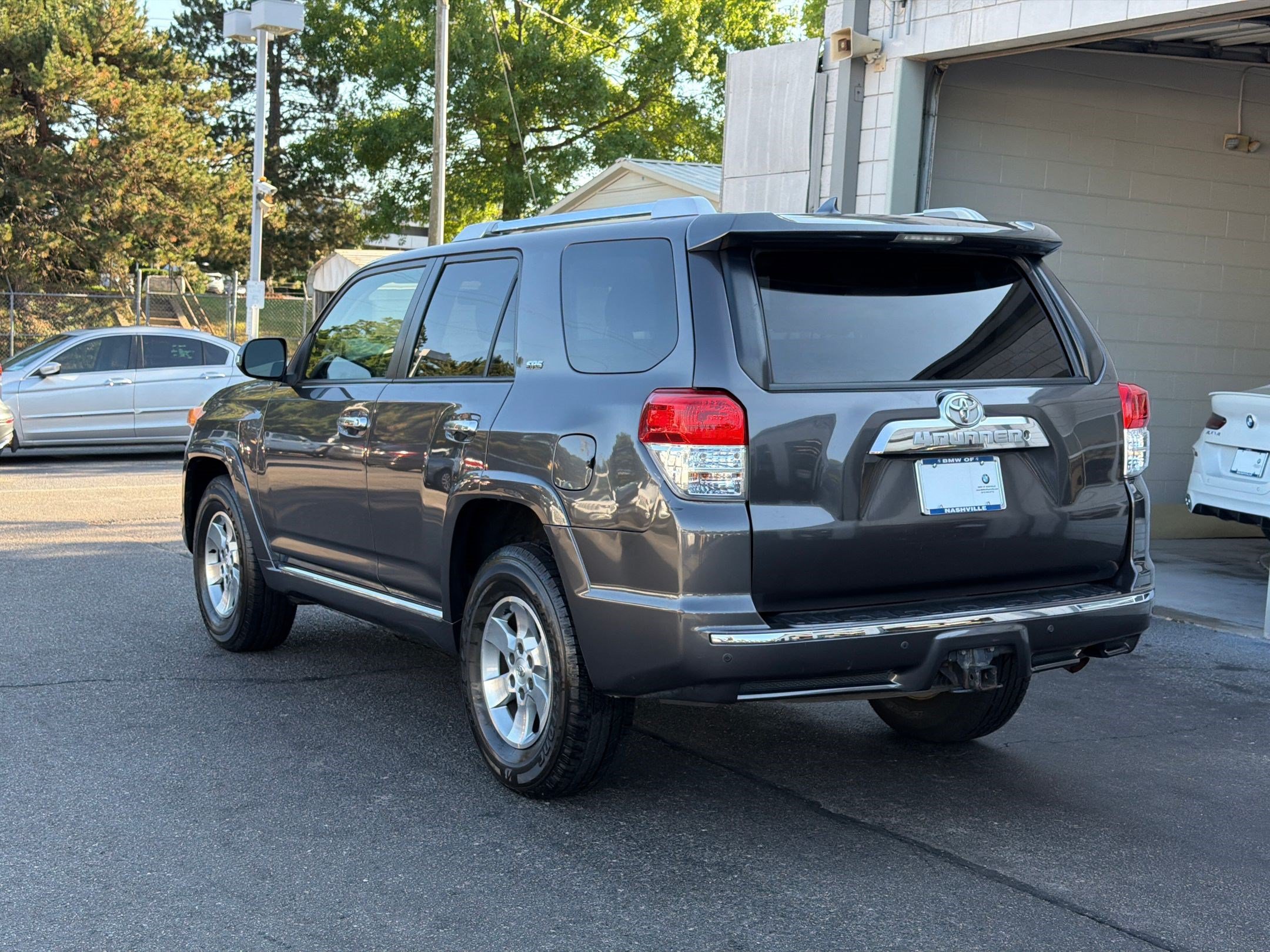 Used 2013 Toyota 4Runner SR5 RWD image 3