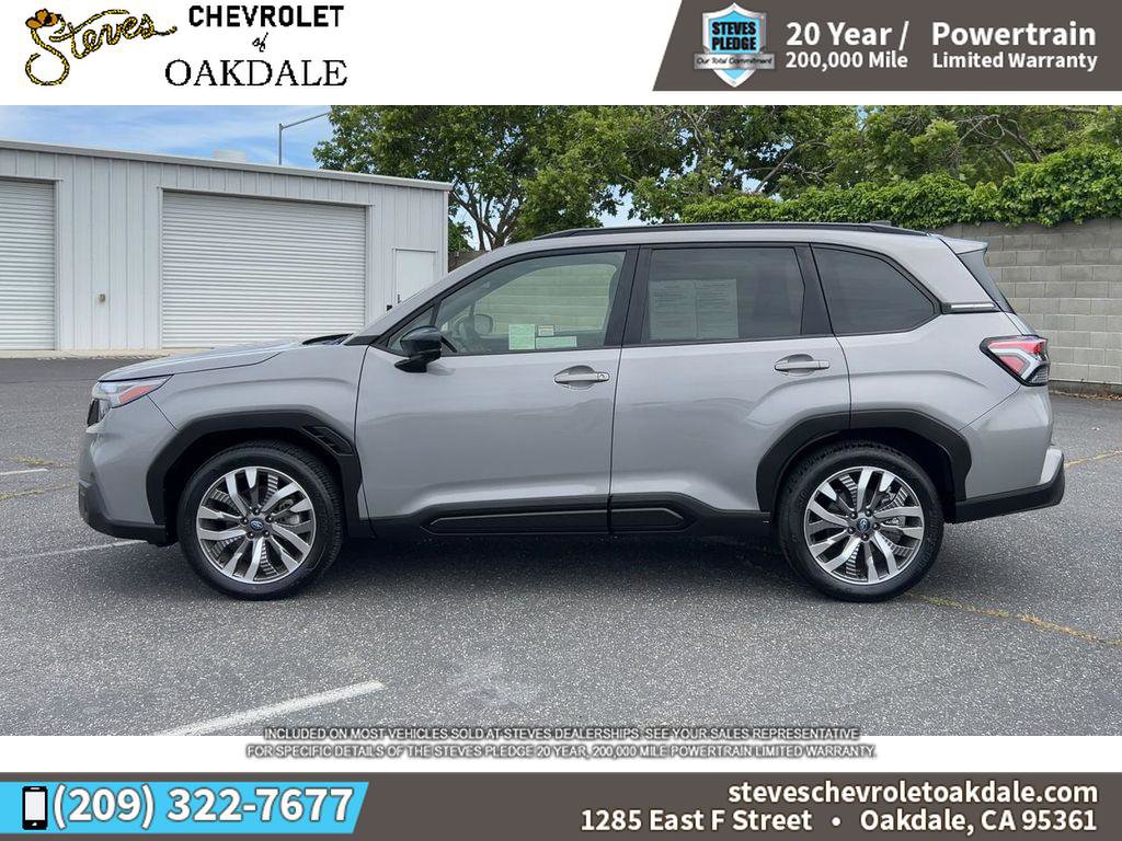 Used 2025 Subaru Forester Touring AWD/4WD image 7