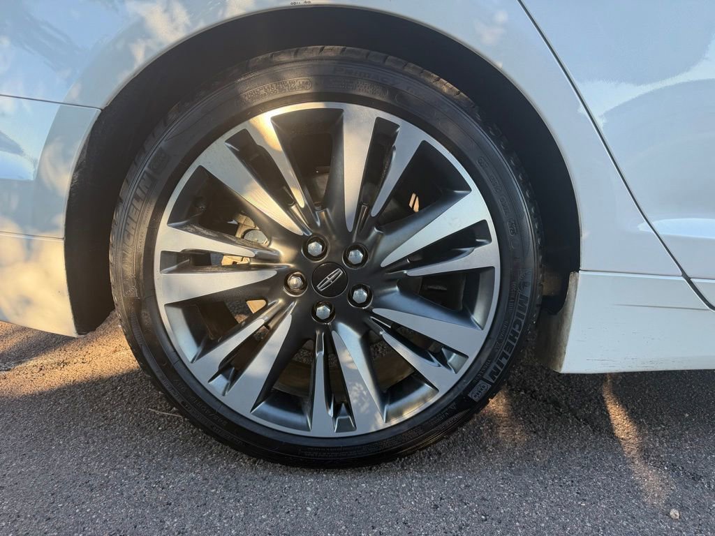 Used 2018 Lincoln MKZ Reserve w/ Technology Package image 11