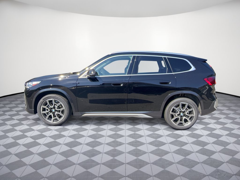 New 2027 BMW X1 xDrive28i AWD/4WD image 2