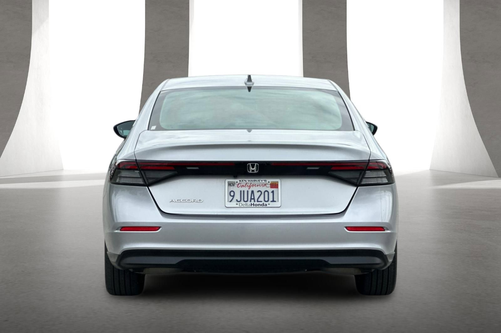 Used 2024 Honda Accord EX image 5