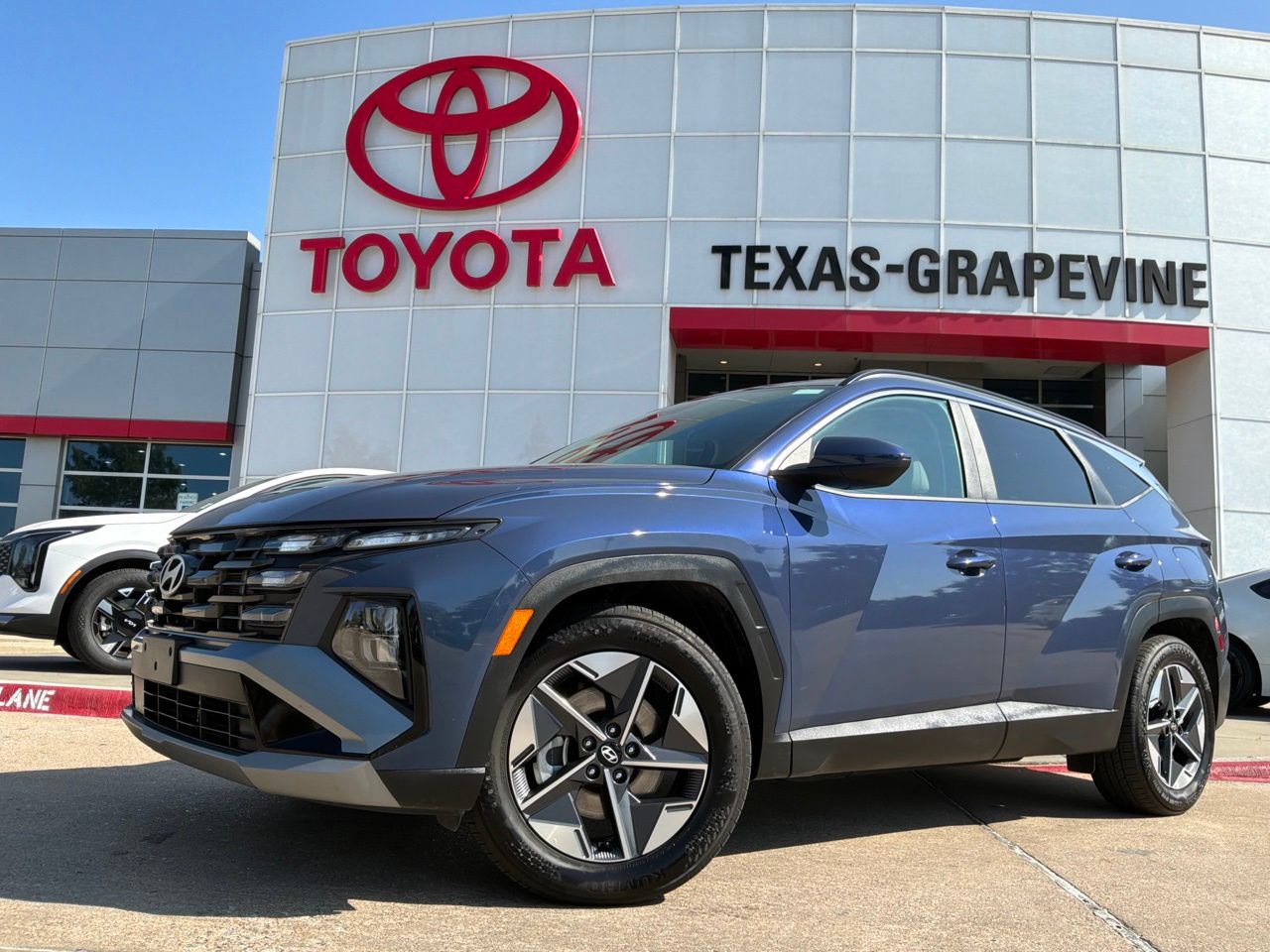 Used 2026 Hyundai Tucson SEL Plus FWD image 2