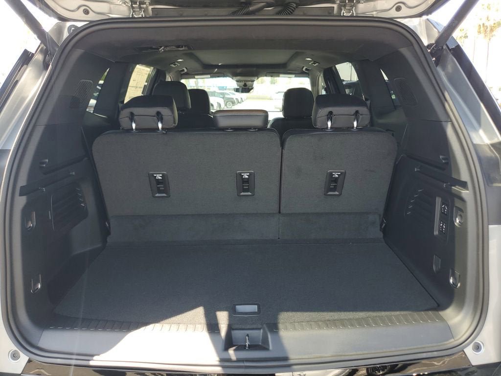 New 2026 GMC Acadia Denali Ultimate AWD/4WD image 6