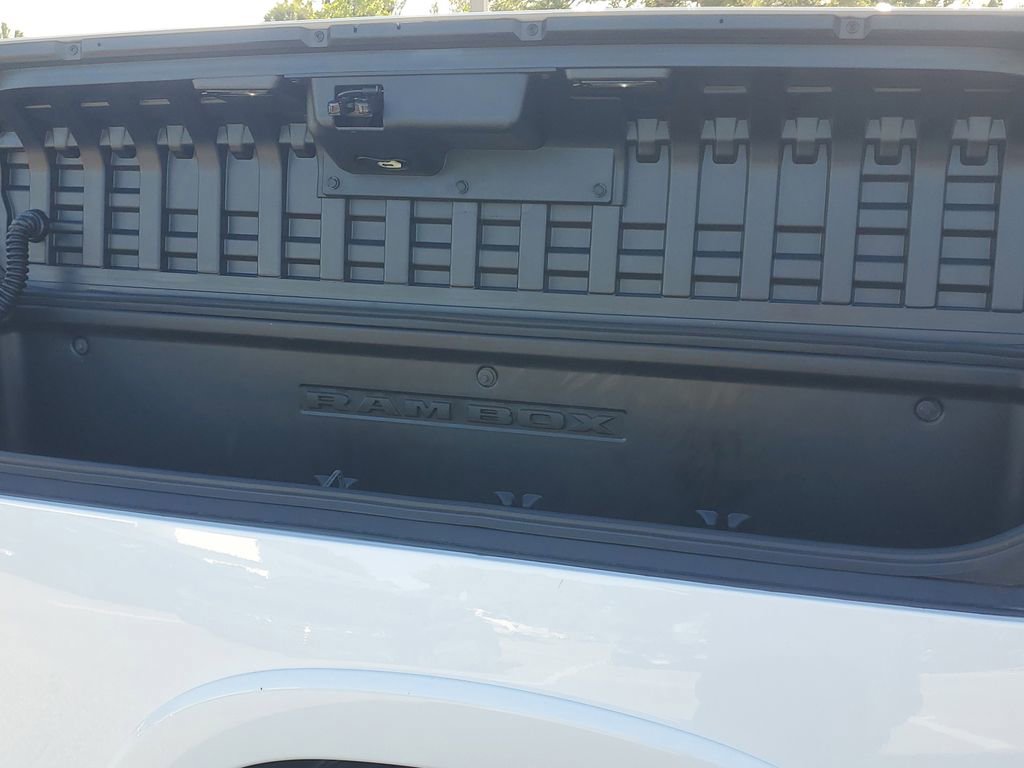 Used 2026 RAM 1500 Limited AWD/4WD image 9