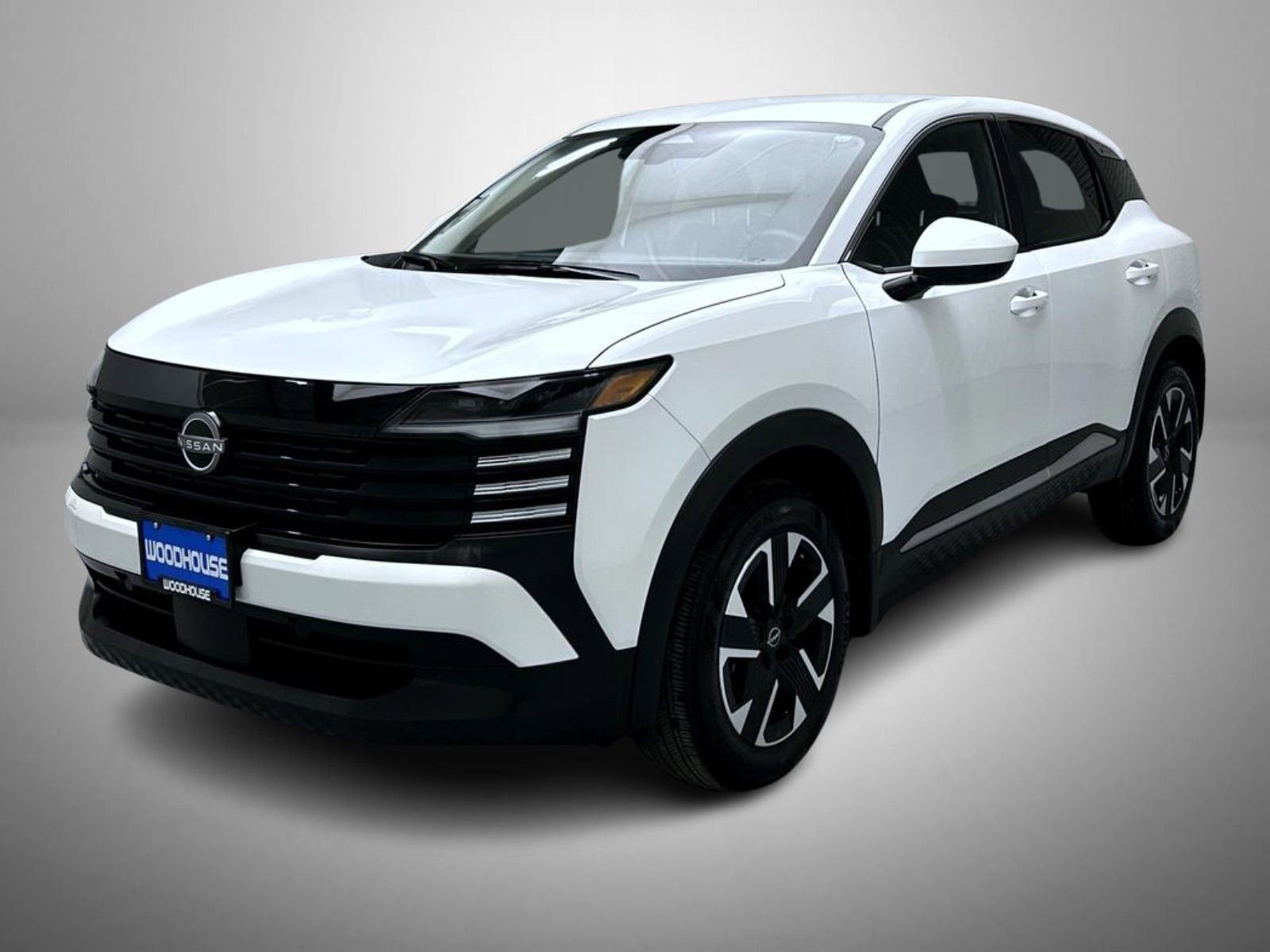 Used 2025 Nissan Kicks SV image 1