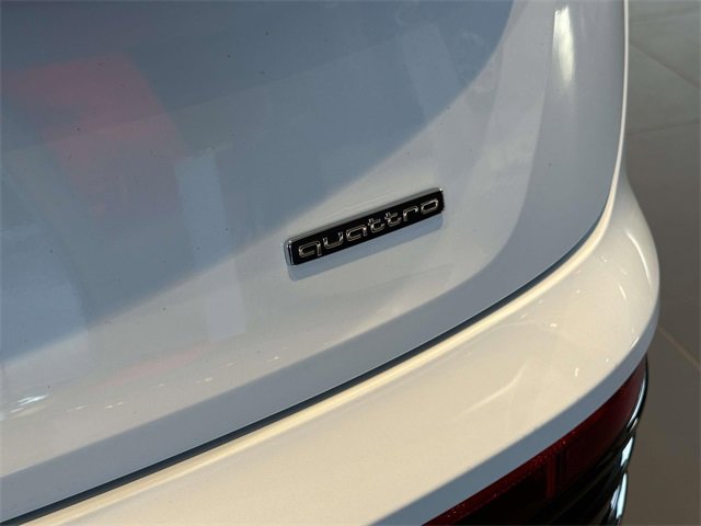 Used 2025 Audi Q5 2.0T Premium Plus image 13