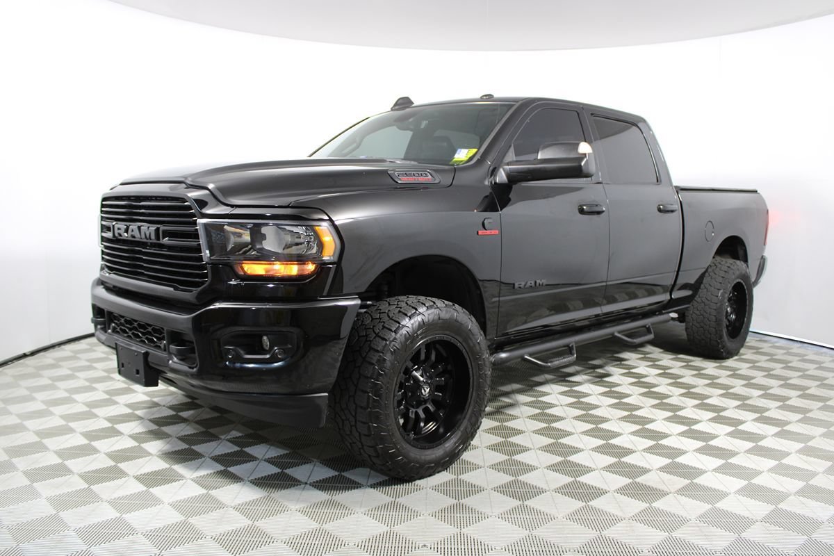 Used 2019 RAM 2500 Big Horn w/ Black Appearance Package RWD image 3
