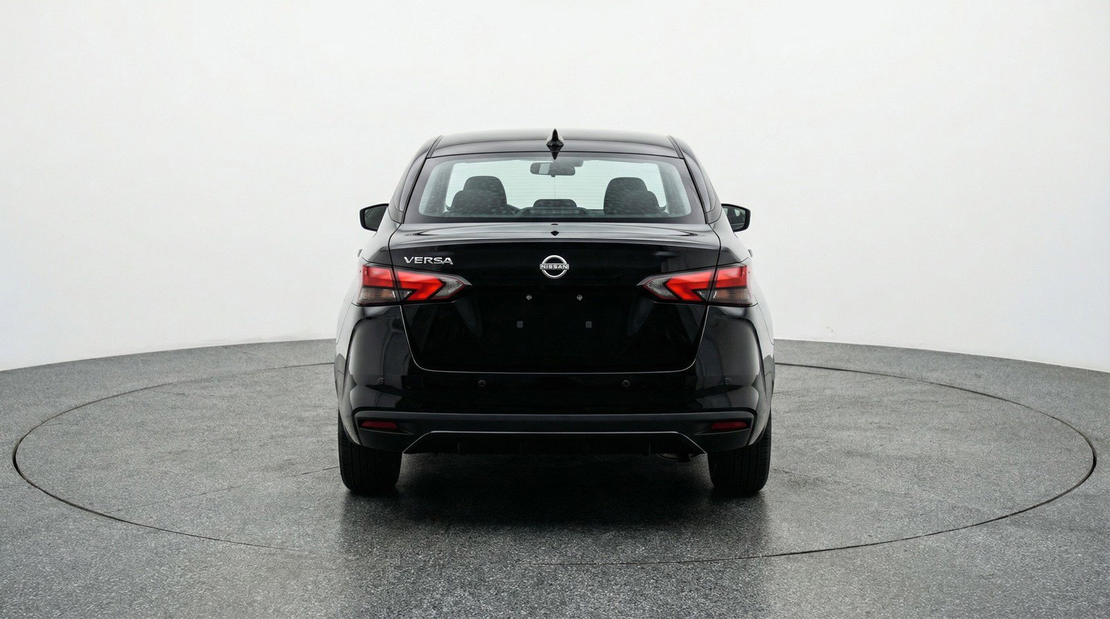 Used 2025 Nissan Versa SV FWD image 7