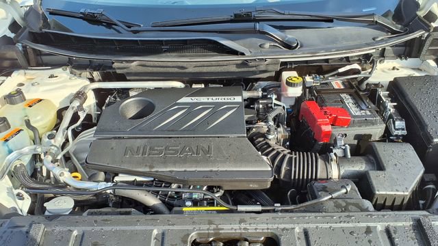 Used 2025 Nissan Rogue SV image 33