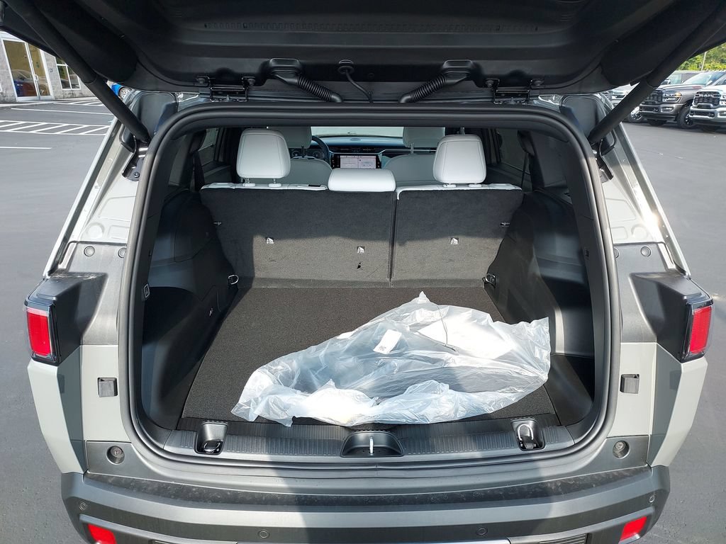 New 2026 Jeep Cherokee Limited AWD/4WD image 9
