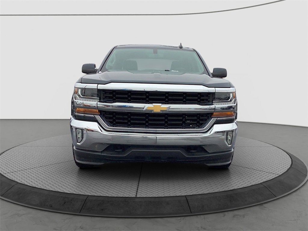Used 2018 Chevrolet Silverado 1500 LT w/ All Star Edition image 2