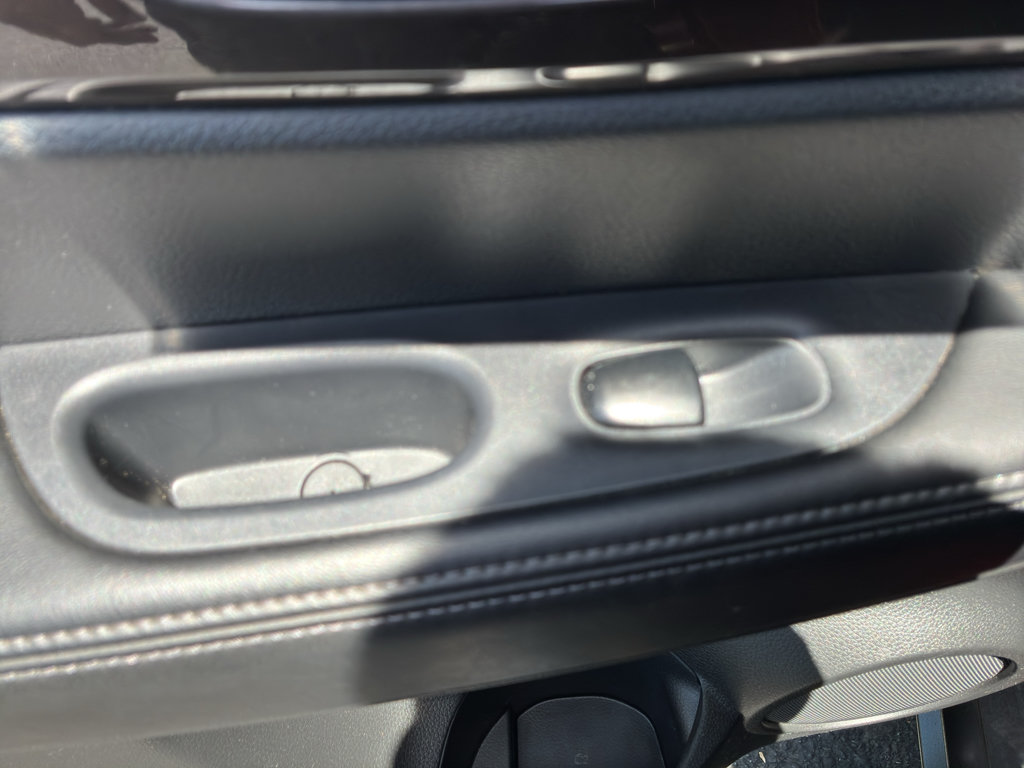 Used 2019 Nissan Rogue SV w/ Premium Package FWD image 46