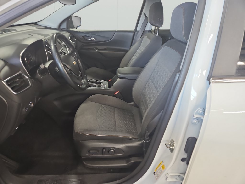 Used 2024 Chevrolet Equinox LT AWD/4WD image 14