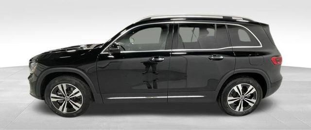 New 2025 Mercedes-Benz GLB 250 4MATIC image 6