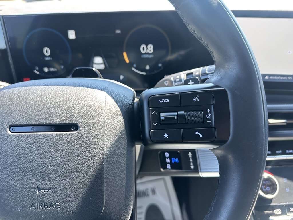 Used 2025 Hyundai Santa Fe Calligraphy image 21