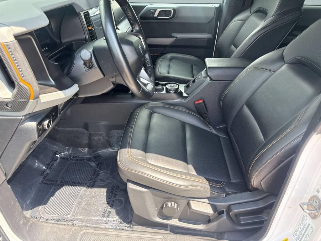 Used 2023 Ford Bronco Badlands AWD/4WD image 12
