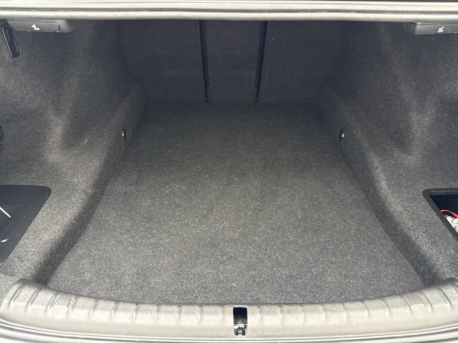 Used 2018 BMW 530i RWD image 46
