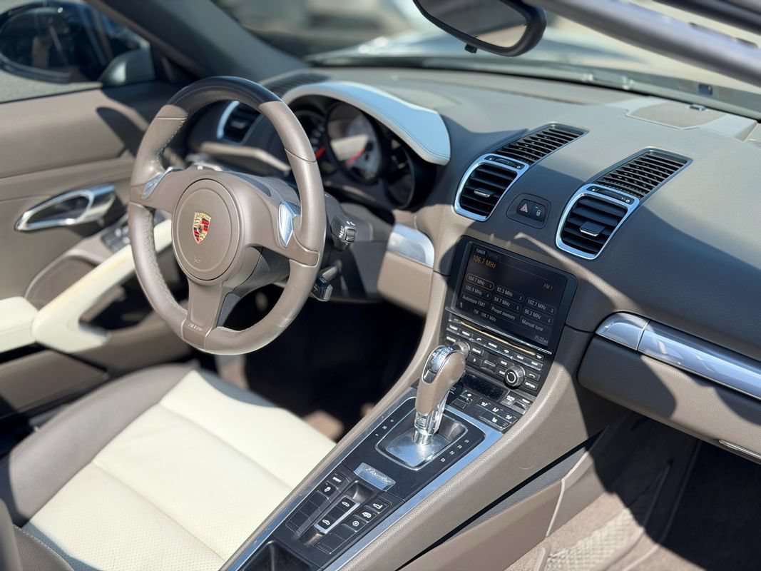 Used 2013 Porsche Boxster S RWD image 11