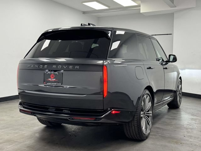 Used 2024 Land Rover Range Rover SE AWD/4WD image 7