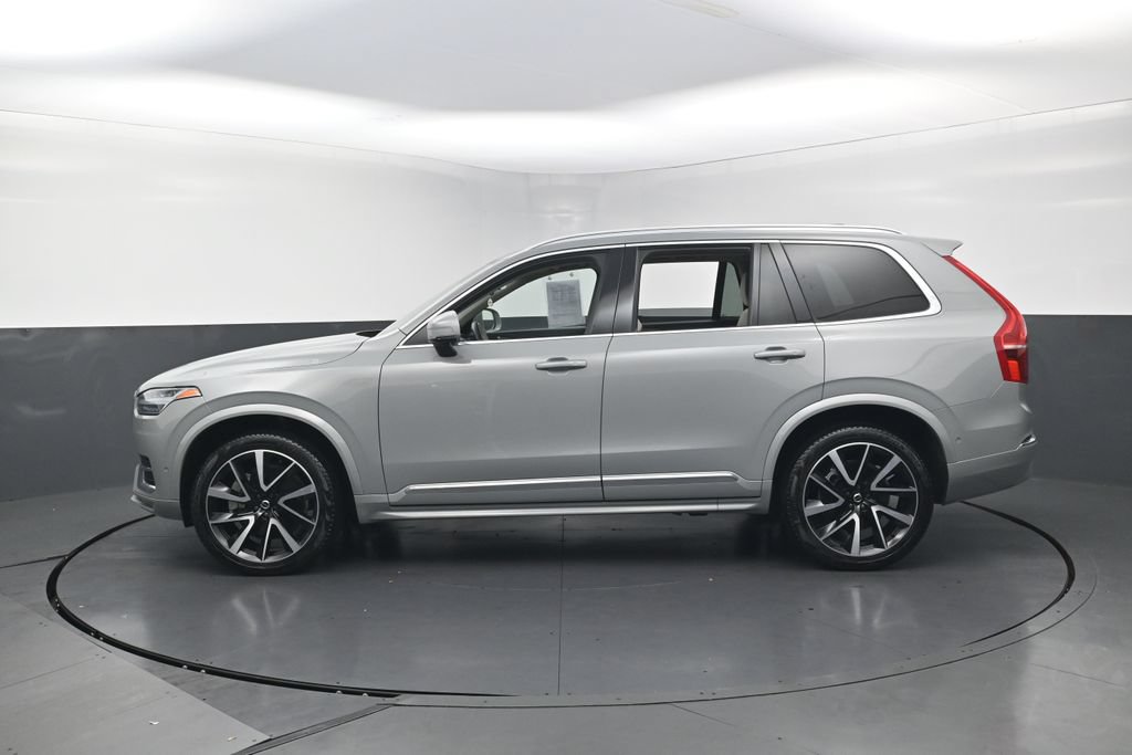Used 2025 Volvo XC90 B5 Plus w/ Protection Package AWD/4WD image 4