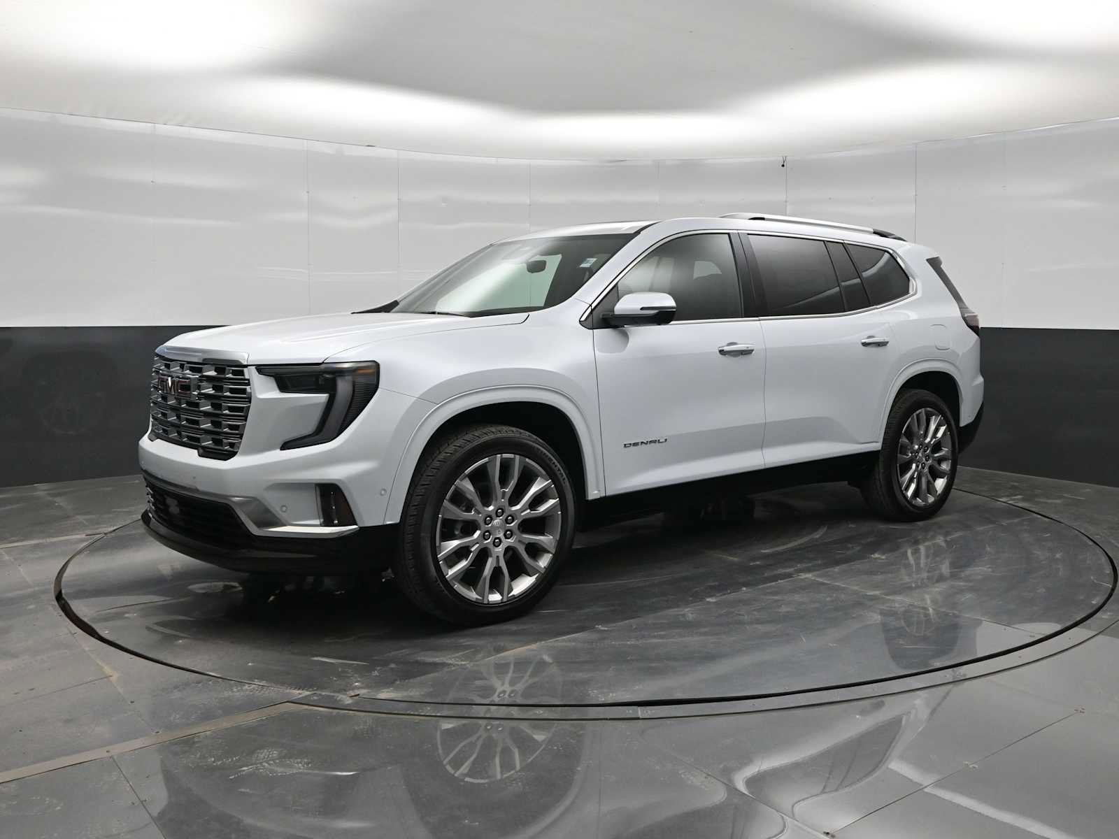 New 2026 GMC Acadia Denali w/ Super Cruise Package AWD/4WD image 4
