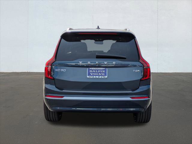 New 2026 Volvo XC90 T8 Plus w/ Protection Package Premier image 5