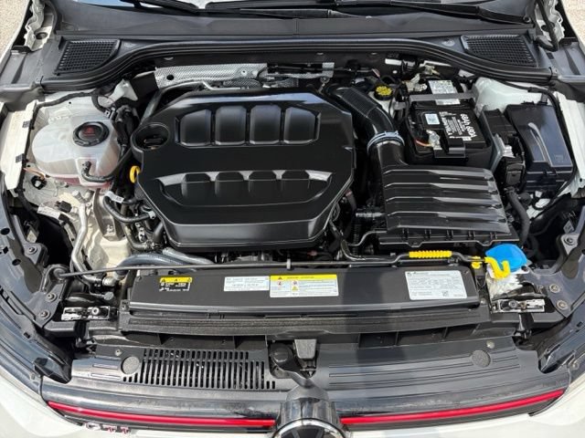 Certified 2024 Volkswagen GTI Autobahn FWD image 39