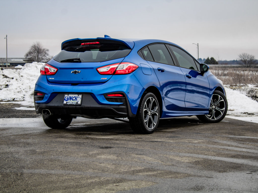 Used 2019 Chevrolet Cruze LT w/ Convenience Package image 12