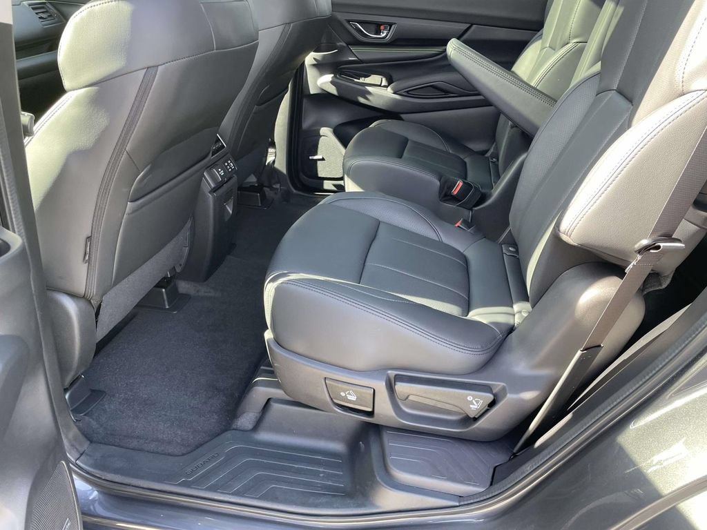 Used 2025 Subaru Ascent Bronze Edition w/ Popular Package #2 AWD/4WD image 13