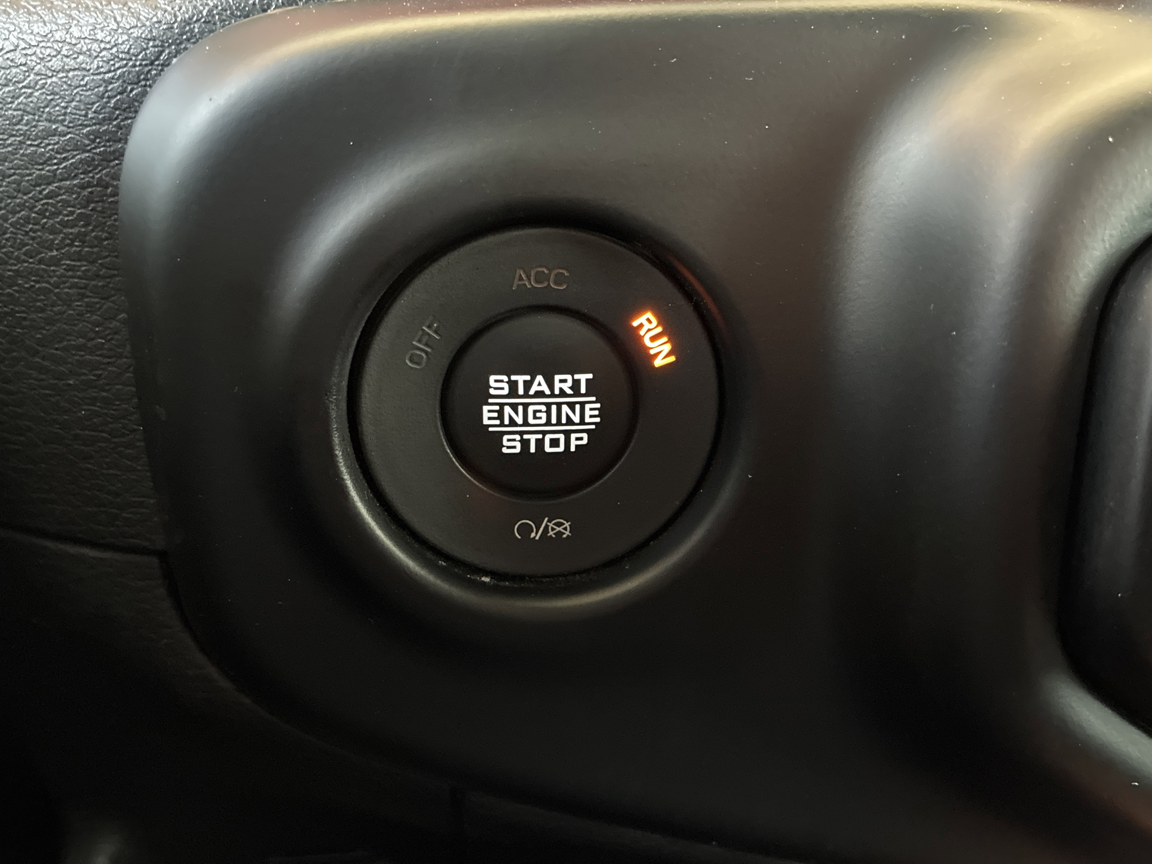 Used 2022 Jeep Gladiator Rubicon w/ Trailer Tow Package image 31