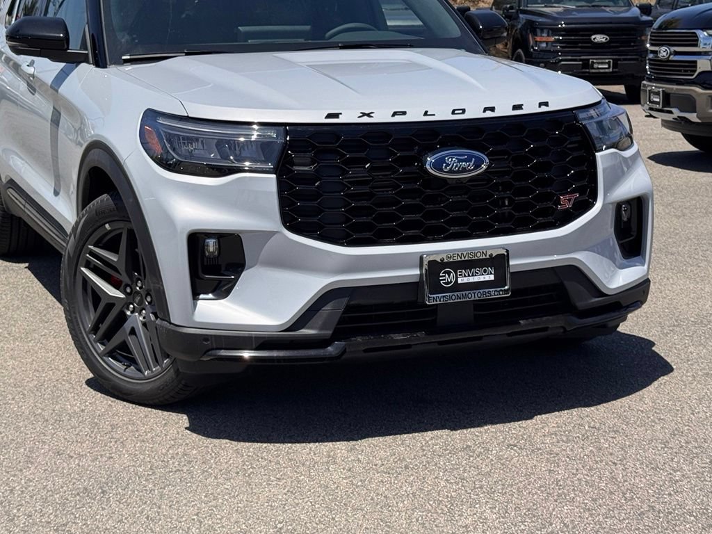 New 2026 Ford Explorer ST w/ Sun And Sound Package AWD/4WD image 3