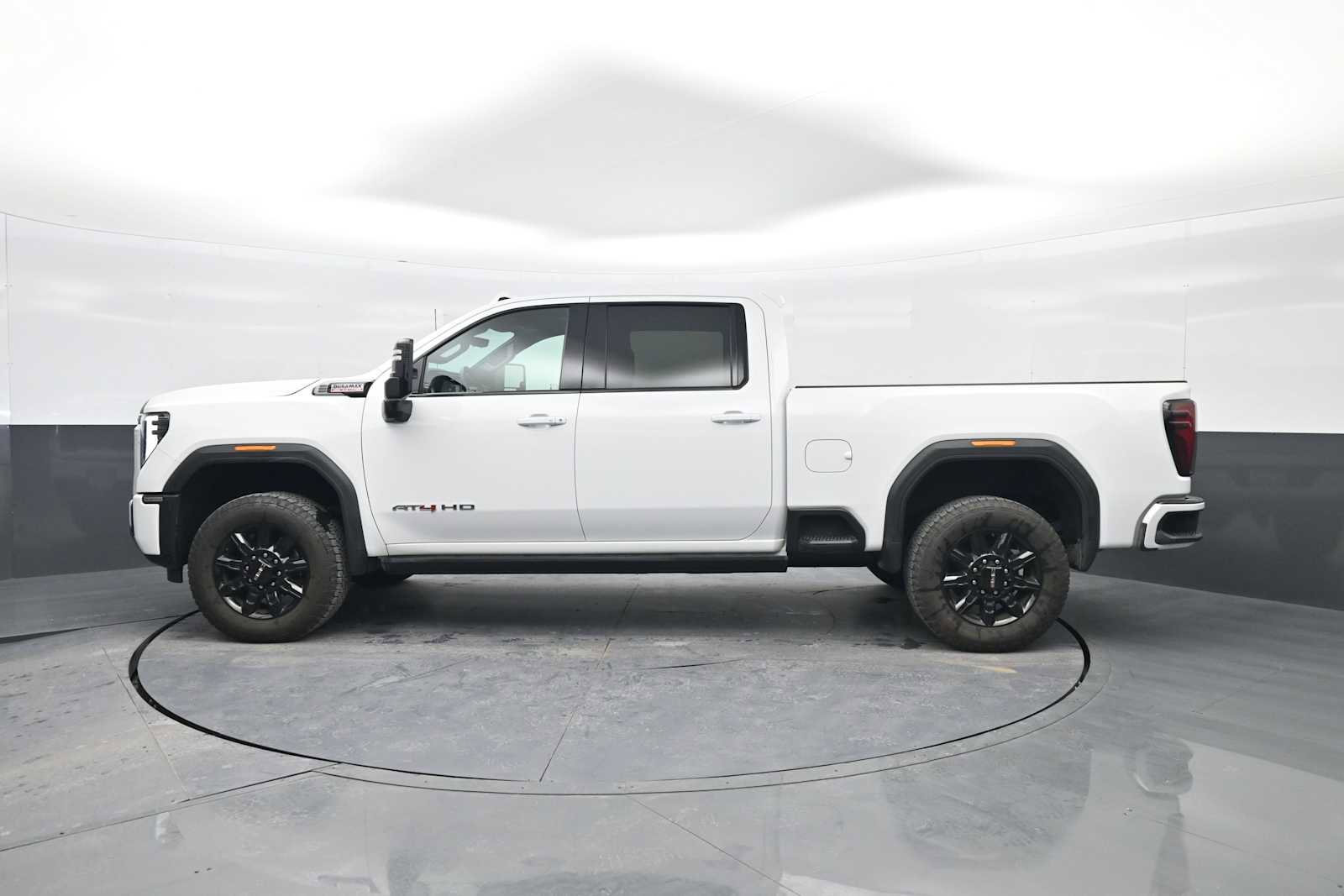 Certified 2024 GMC Sierra 2500 AT4 w/ AT4 Premium Plus Package image 5