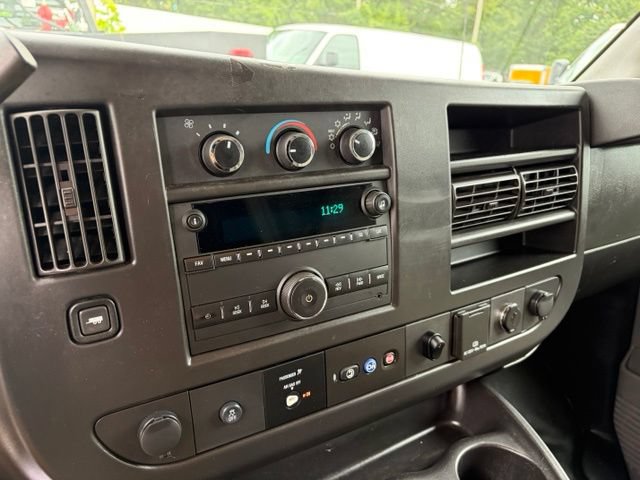 Used 2021 GMC Savana 3500 w/ Power Convenience Package RWD image 15