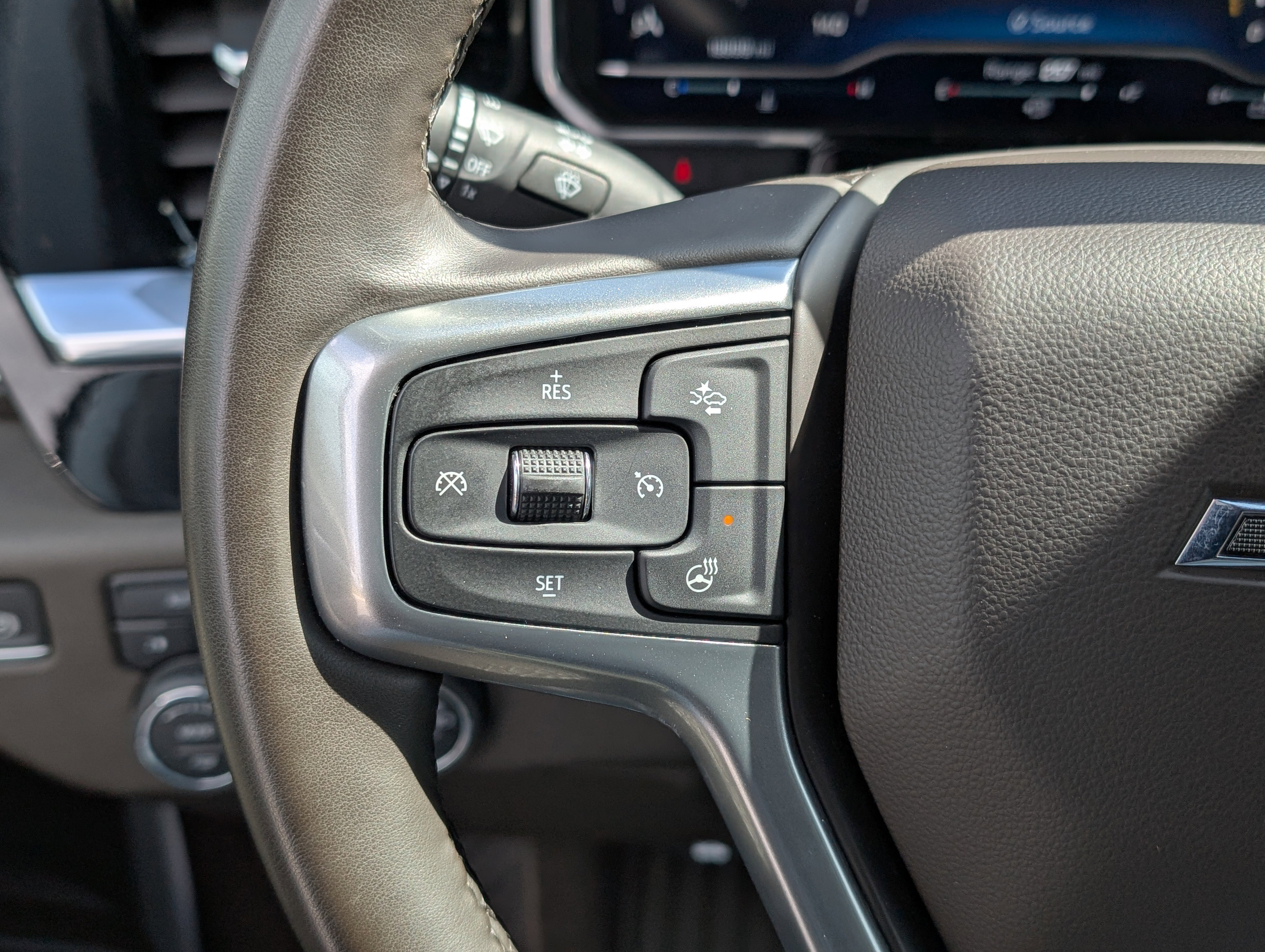 Used 2024 Chevrolet Silverado 1500 RST image 21