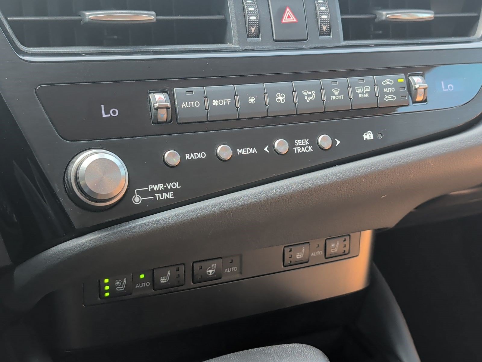 Certified 2025 Lexus ES 350 w/ Premium Package FWD image 20