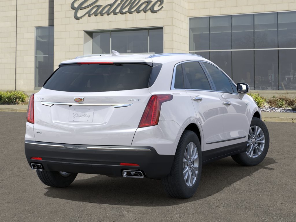 New 2026 Cadillac XT5 Luxury w/ LPO, Floor Liner Package AWD/4WD image 4